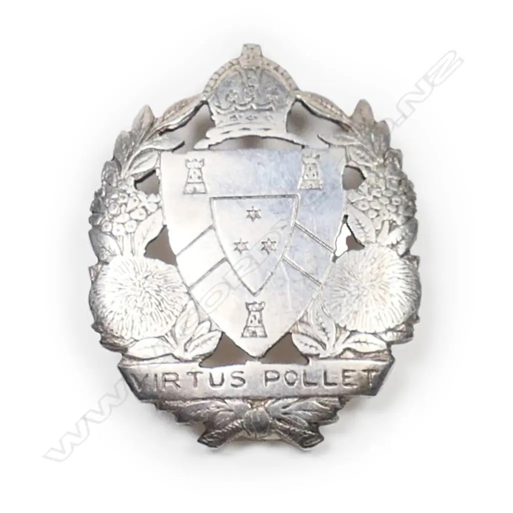 Anton Teutenberg silver Kings College prefect badge, Image 1++